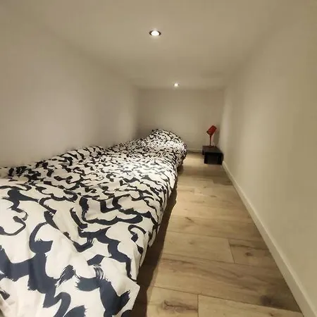 Grand Volume Calme Centre-ville Tan1 Apartment