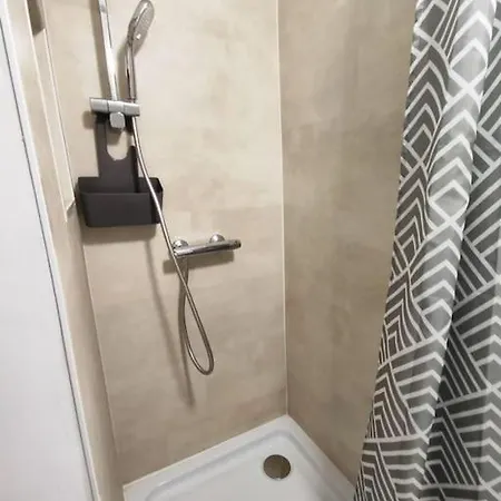 Apartment Grand Volume Calme Centre-ville Tan1